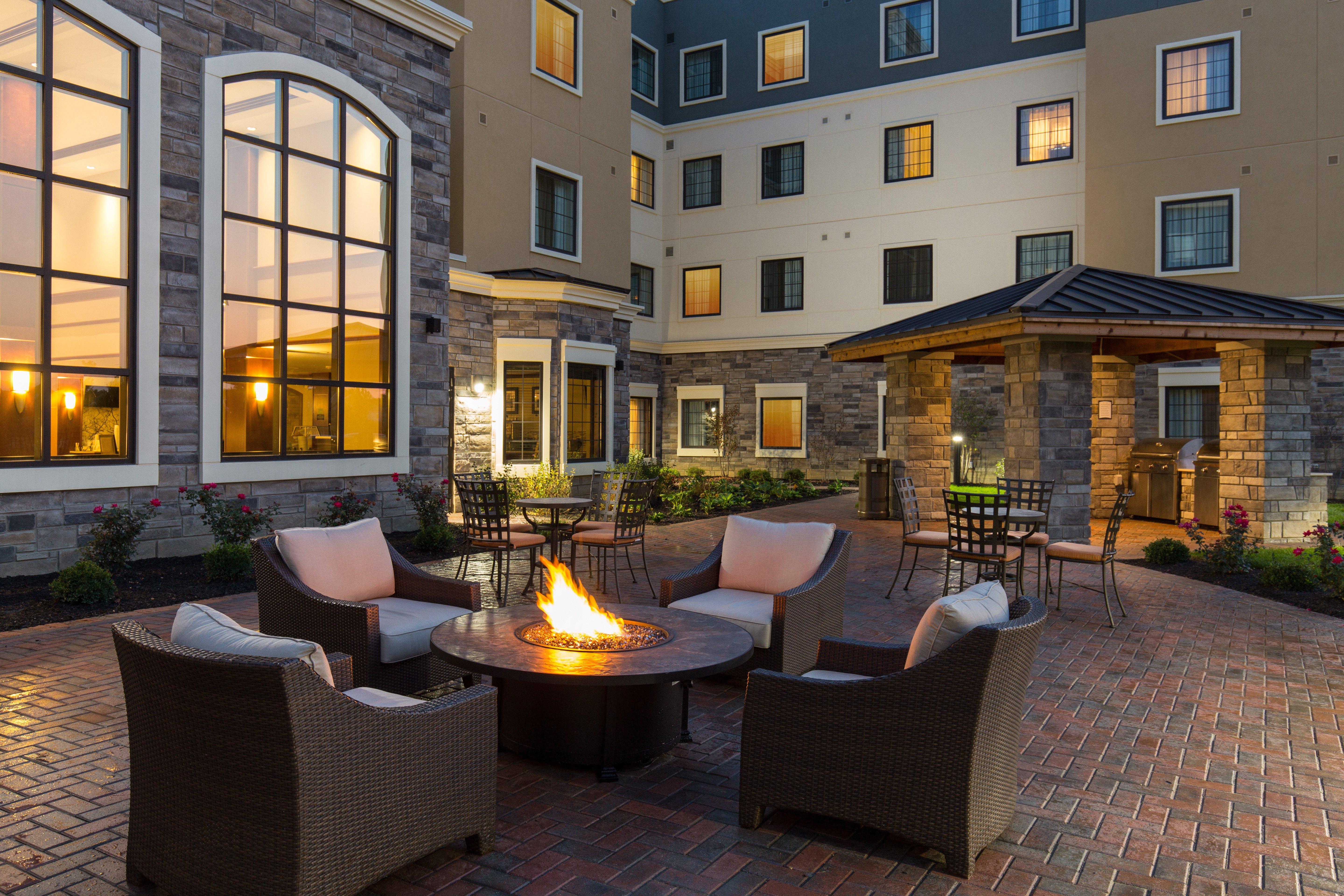 Staybridge Suites Sacramento-Folsom By Ihg Exterior photo