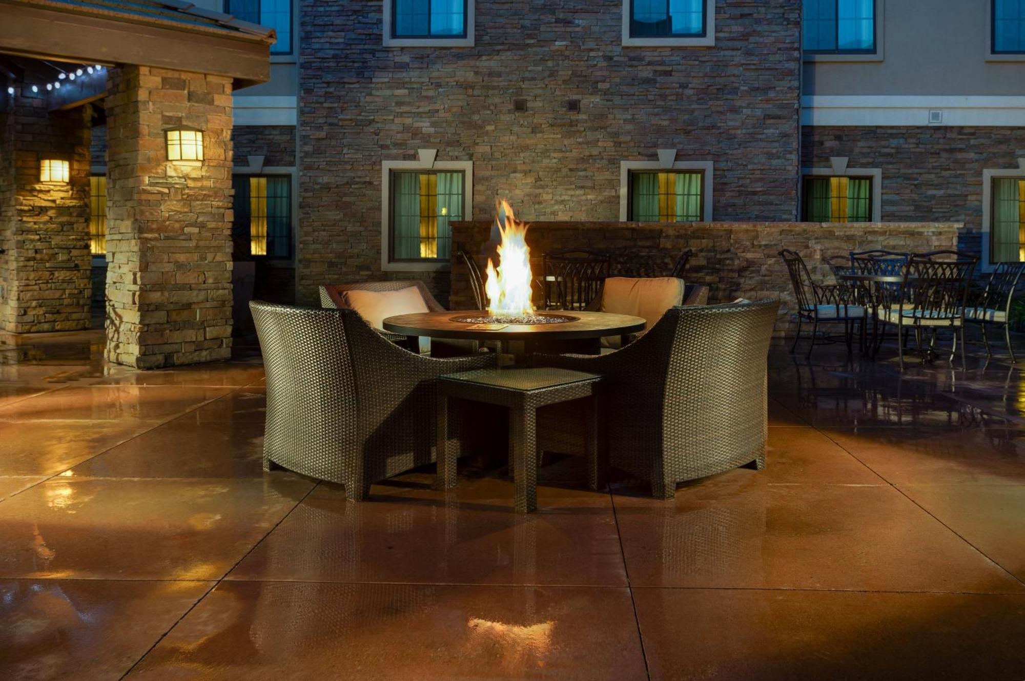 Staybridge Suites Sacramento-Folsom By Ihg Exterior photo