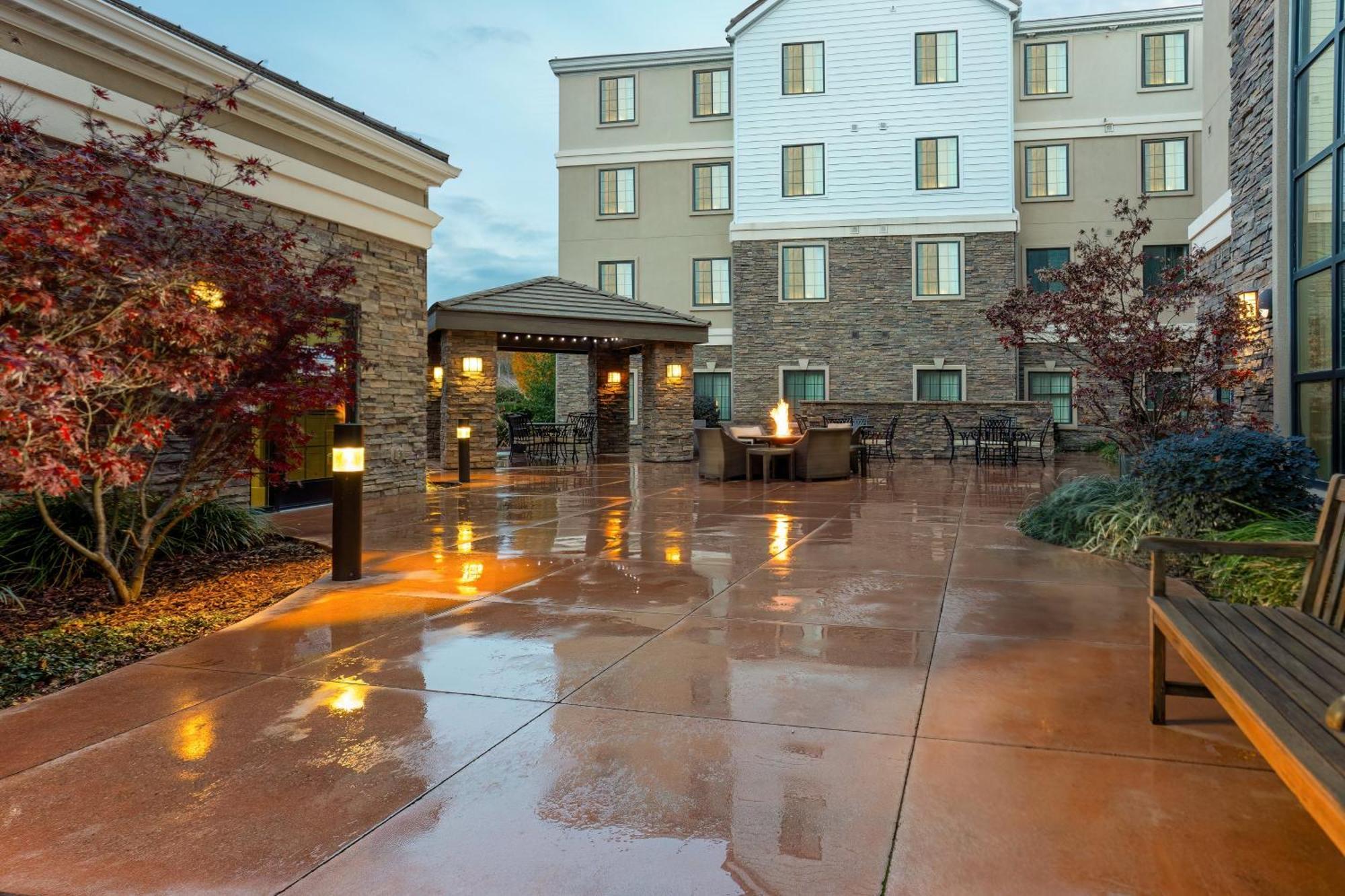 Staybridge Suites Sacramento-Folsom By Ihg Exterior photo