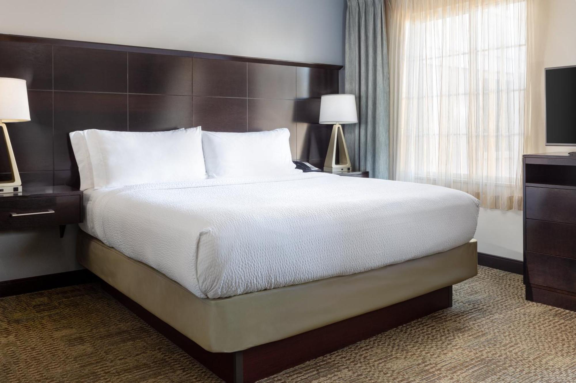 Staybridge Suites Sacramento-Folsom By Ihg Exterior photo