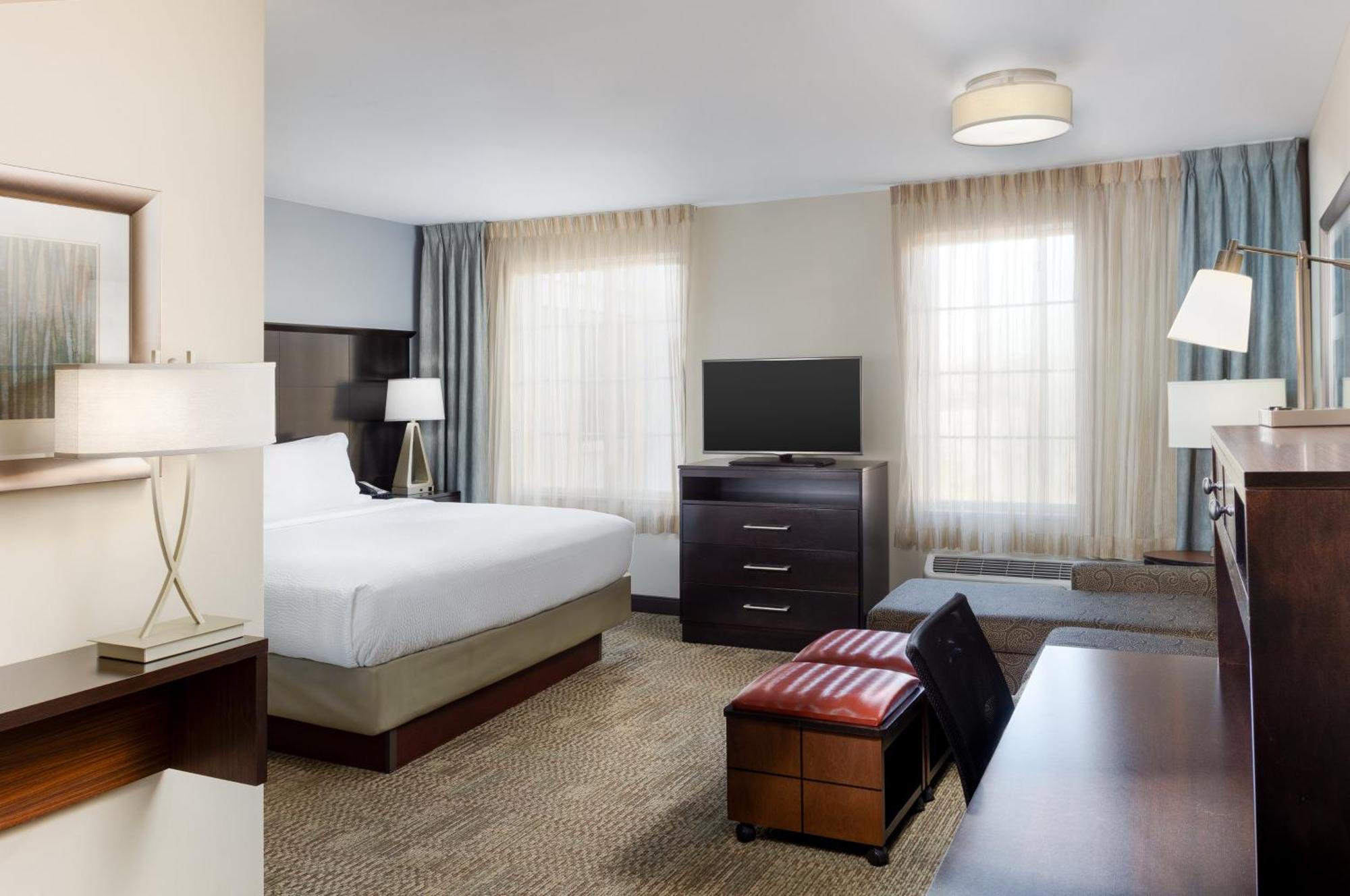 Staybridge Suites Sacramento-Folsom By Ihg Exterior photo